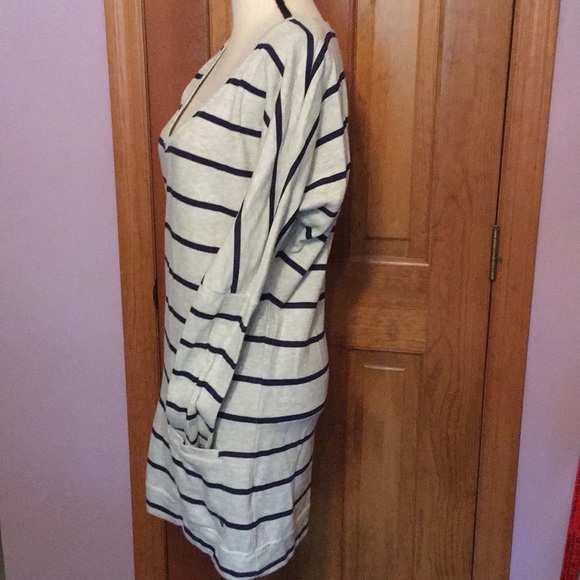 Take Cover V Neck Tunic - Picture 3 of 5